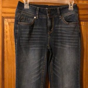 Wallflower med wash size 5 jeans nwots